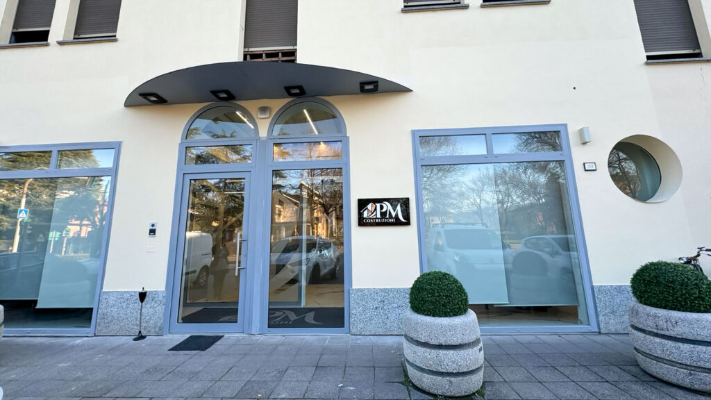 ingresso sede pm costruzioni edili